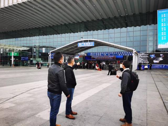 读创科技| 人脸识别、AI测温、历史轨迹分析 首页-168直播助力疫情防控